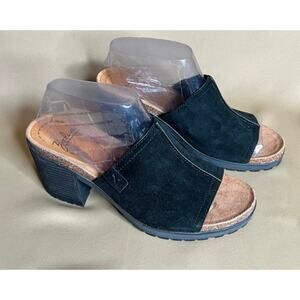 Zodiac Lissa Lugged Sole Suede Mule 11M